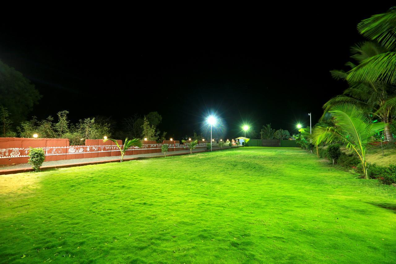 Mount Machi Resort Pune Eksteriør billede