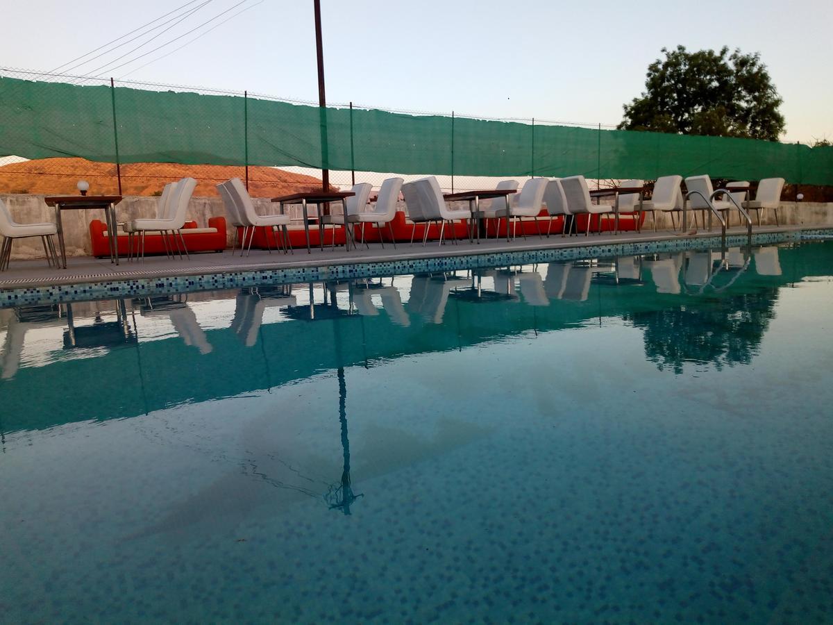 Mount Machi Resort Pune Eksteriør billede